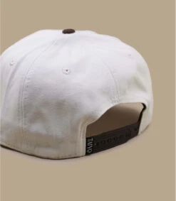 Badge Logo Snapback Beige 11 Badge Logo Snapback Beige -Chapeau Soldes Boutique badge logo snapback beige 5