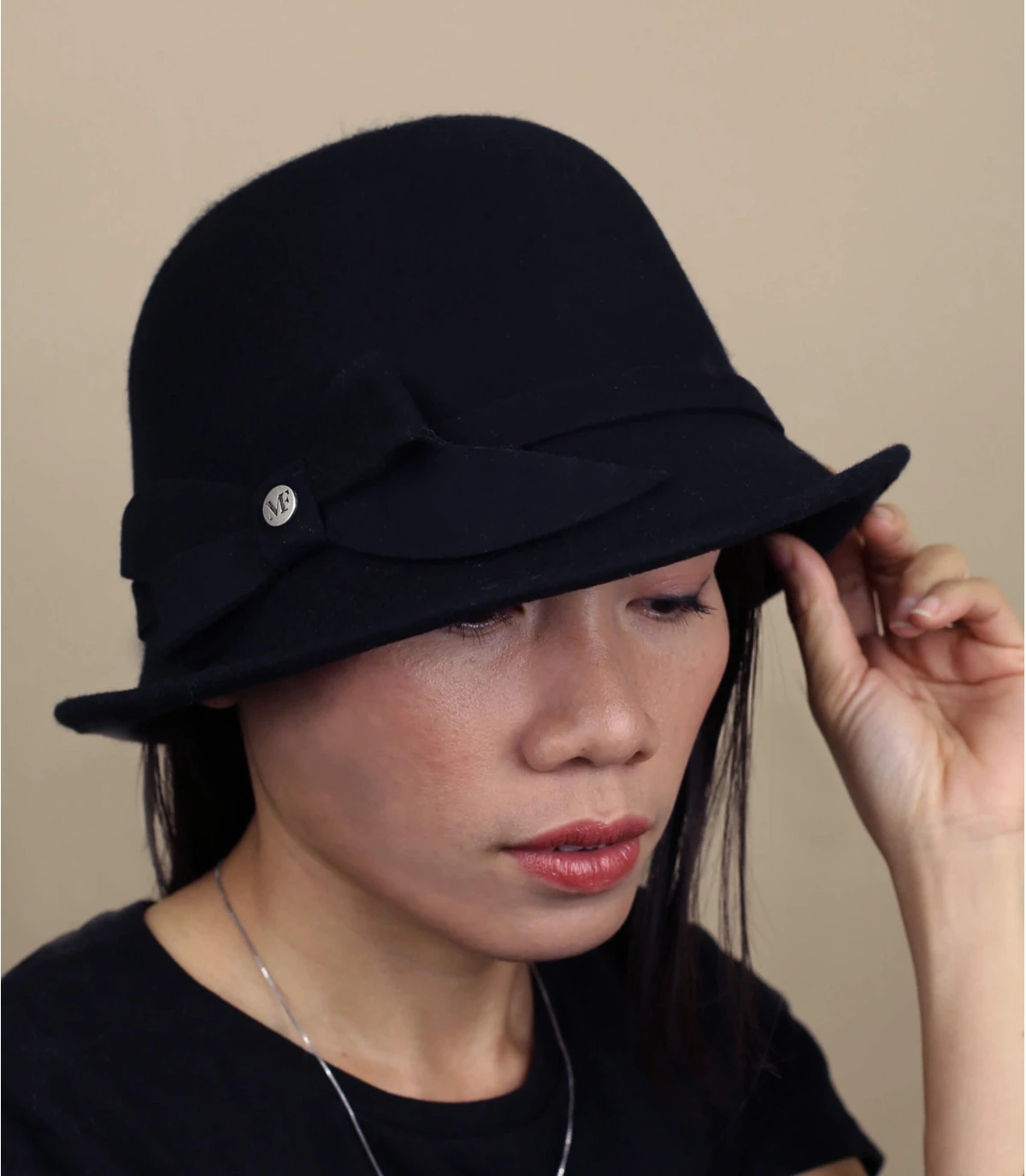 Capucnie Noir 1 Capucnie Noir