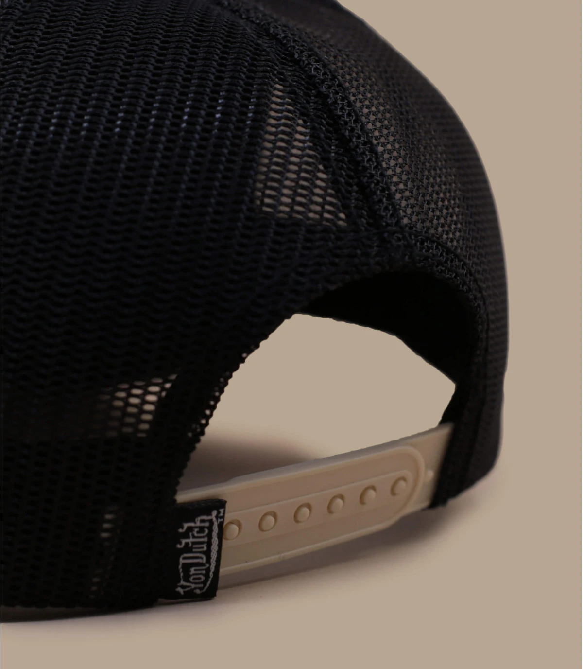 Von Dutch Casquette Trucker Logo Fur Black 5 Von Dutch Casquette Trucker Logo Fur Black – Image 5