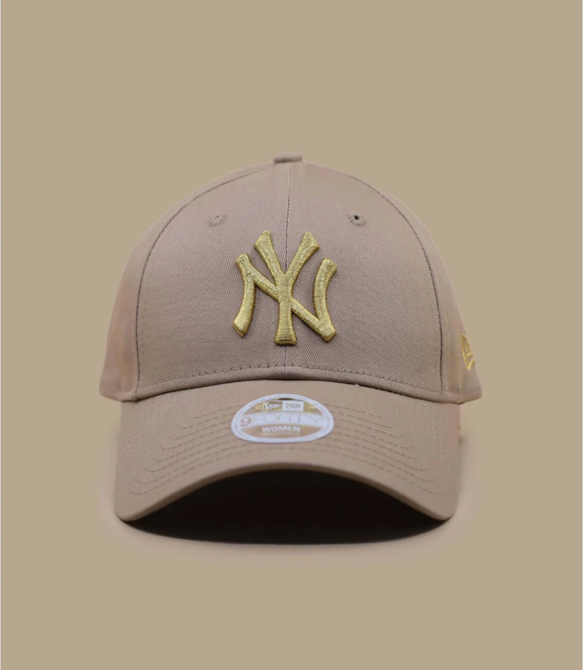 NEW ERA Casquette Wmn Matellic Logo Camel Gold 1 NEW ERA Casquette Wmn Matellic Logo Camel Gold