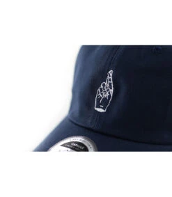 Curve Badluck Navy -Chapeau Soldes Boutique curve badluck navycasquette20doigts20croises20bleue
