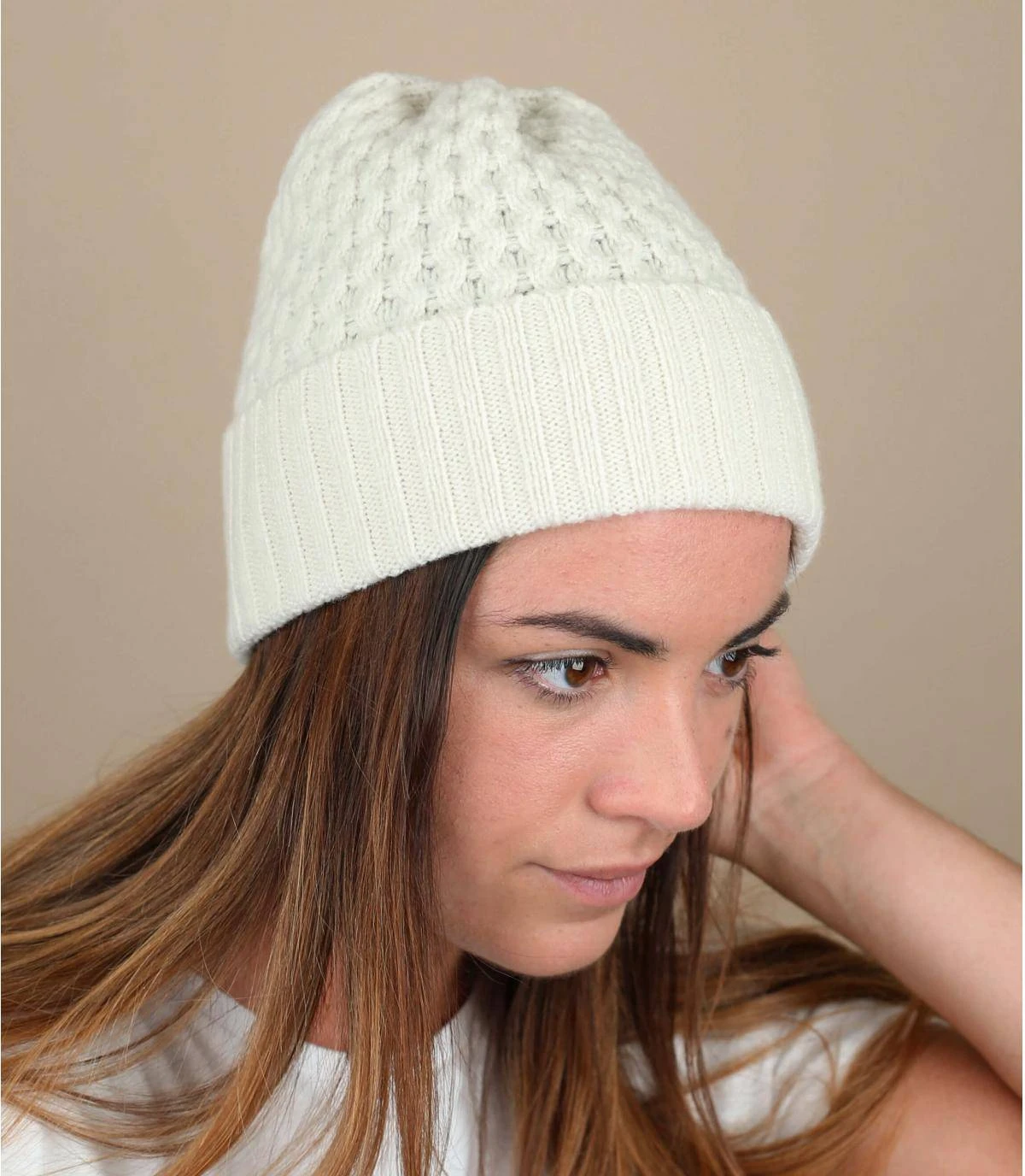 Mackie Esk Ecru 1 Mackie Esk Ecru