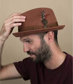 Brixton Gain Caramel