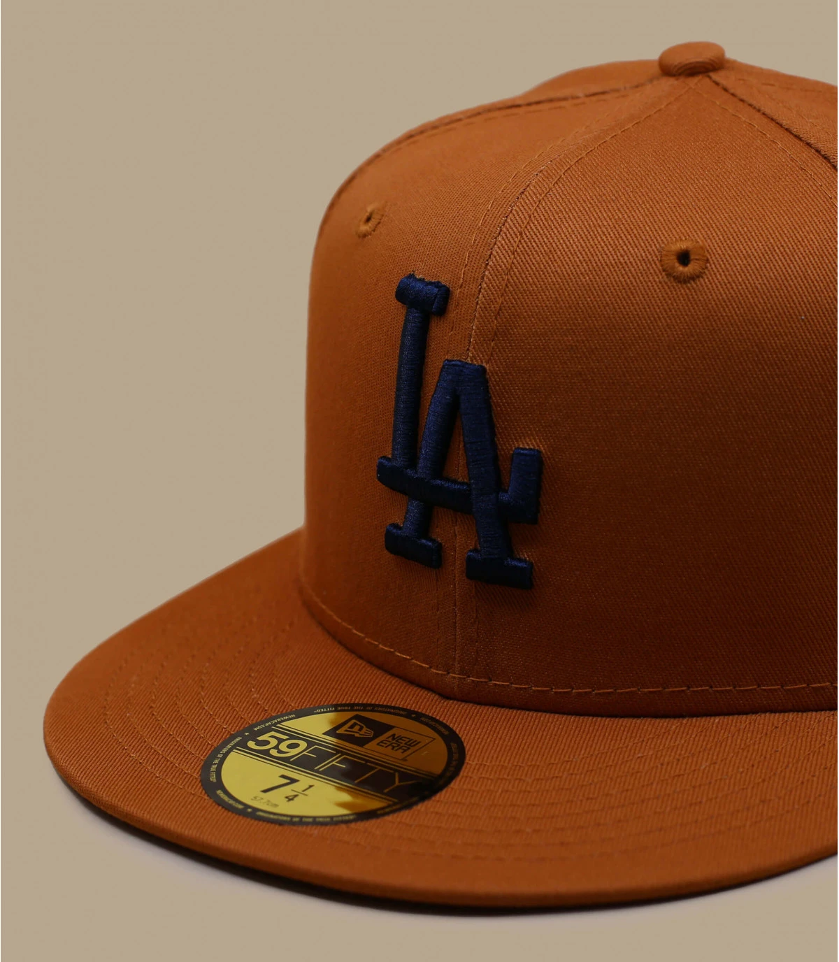 NEW ERA League Ess 5950 LA Toffee Navy 3 NEW ERA League Ess 5950 LA Toffee Navy – Image 3
