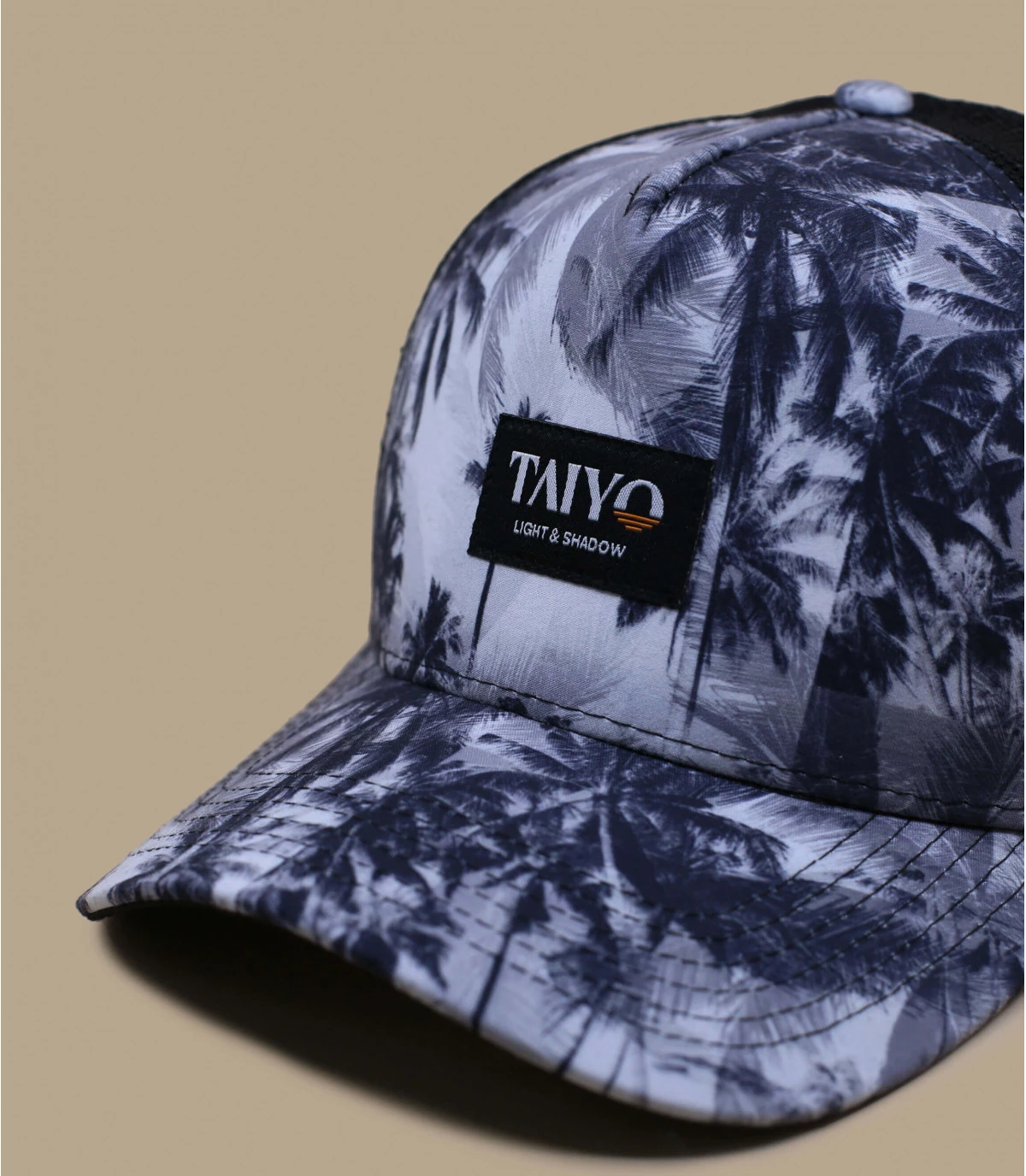 Patchwork Palm Trucker 4 Patchwork Palm Trucker – Image 4